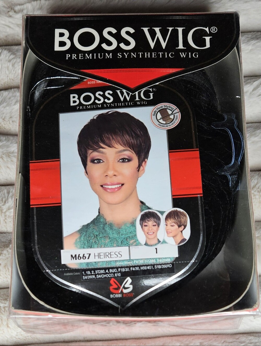 Bobbi Boss Boss Wig M667 Heiress Pixie Wig Color 1 NWT